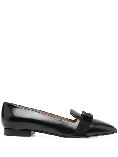 Ferragamo Laufer Calf Leather Pumps In Black