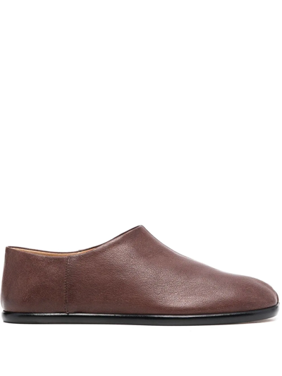 Maison Margiela Tabi Split-toe Leather Loafers In Brown