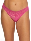 Hanky Panky Signature Lace V-kini In Dragonfruit