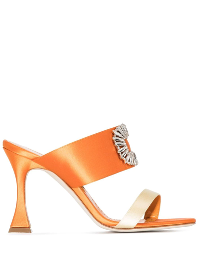 Manolo Blahnik 90毫米laali装饰绸缎穆勒鞋 In Orange