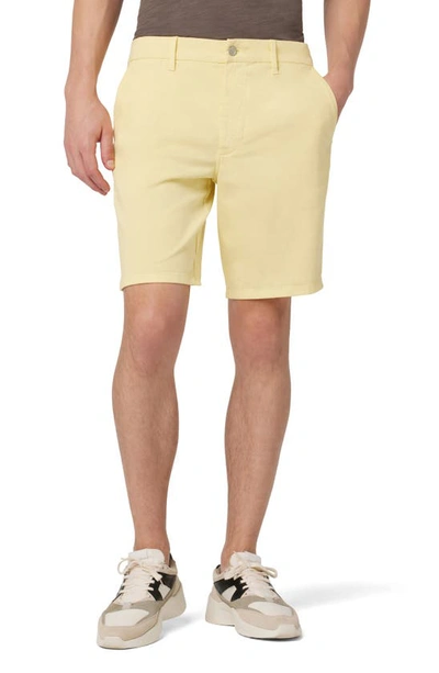 Joe's The Brixton Slim Straight Shorts In Butter