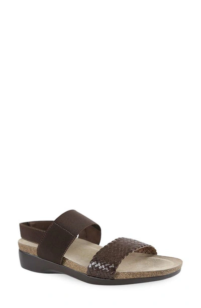 Munro Pisces Sandal In Brown