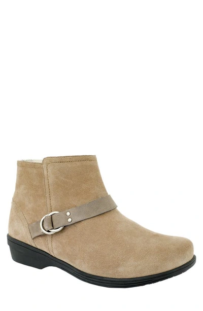 Revitalign Malibu Orthotic Bootie In Mushroom