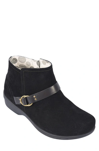 Revitalign Malibu Orthotic Bootie In Black