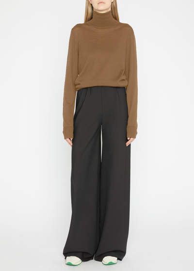 The Row Dohan Cashmere Turtleneck Sweater In Warm Taupe
