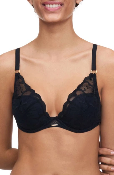 Chantelle Lingerie Fleurs Underwire Plunge Bra In Black