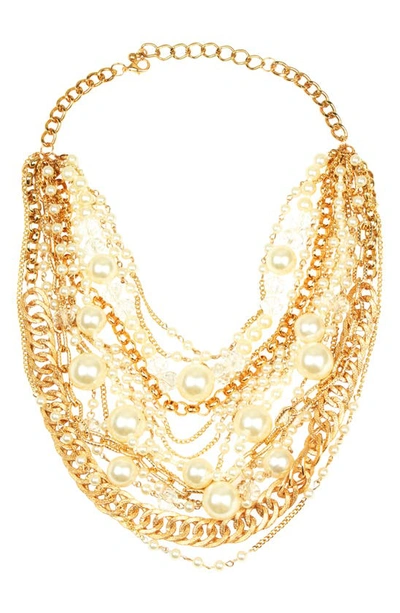 Eye Candy Los Angeles Pearly Loop Faux Pearl Necklace In Gold