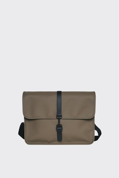 Rains Men's Waterproof Adjustable Messenger Bag In Wood