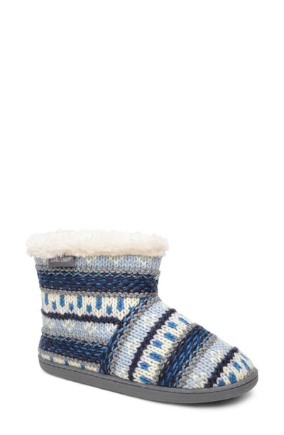 Minnetonka Betty Bootie In Blue Multi