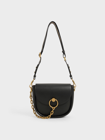 Charles Keith Becca Chunky Chain-link Saddle Bag In Black