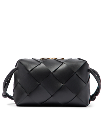 Bottega Veneta Small Intreccio Leather Camera Bag In Black-gold