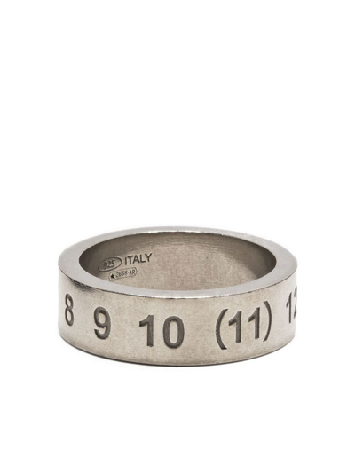 Maison Margiela Numbers Engraved Ring In Silber