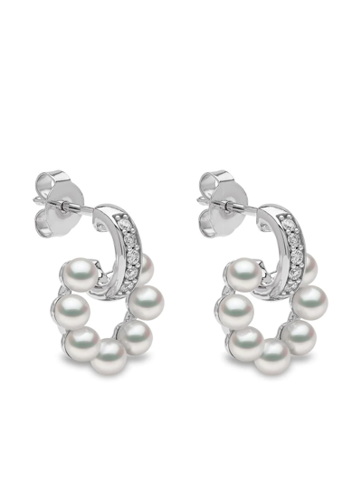 Yoko London 18kt White Gold Eclipse Akoya Pearl And Diamond Hoop Earrings In Silber