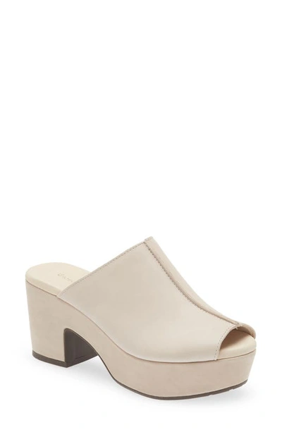 Chocolat Blu Platform Slide Sandal In Ivory Leather