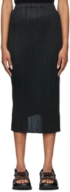 Issey Miyake High-waisted Pleated Midi Skirt In 15 Black