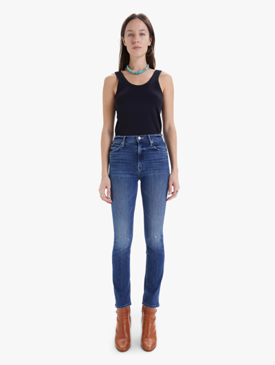Mother The Dazzler Hover Getalongs Jeans In Blue