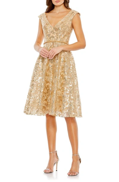 Mac Duggal Sequin V-neck Fit & Flare Tulle Cocktail Dress In Gold