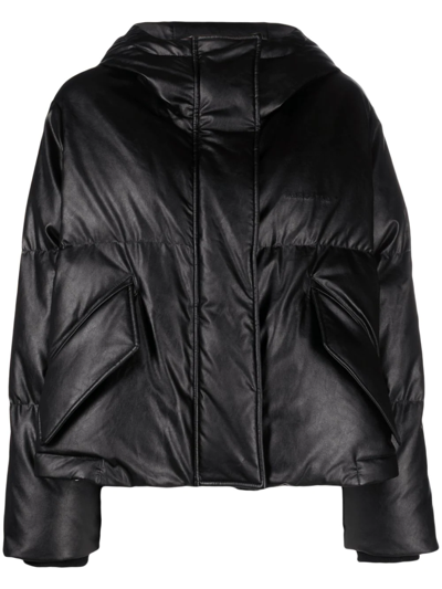 Mm6 Maison Margiela Cropped Down Puffer Jacket In Black