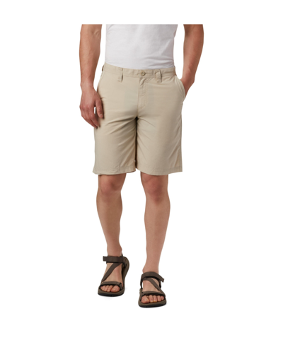 Columbia Men's 8" Washed Out Short In Fossil