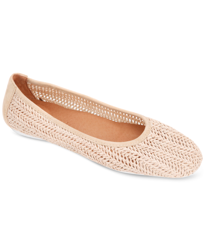 Gentle Souls By Kenneth Cole Eugene Travel Ballet Leather Flat In Tan/beige