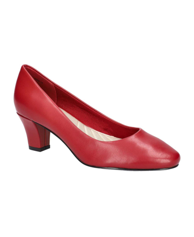 Easy Street Ballari Round Toe Pump In Red