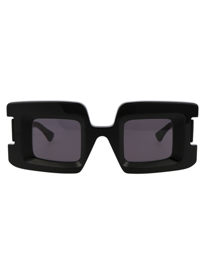 Kuboraum Black R3 Sunglasses In Bs Black