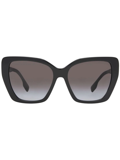 Burberry Check Cat-eye Frame Sunglasses In Schwarz