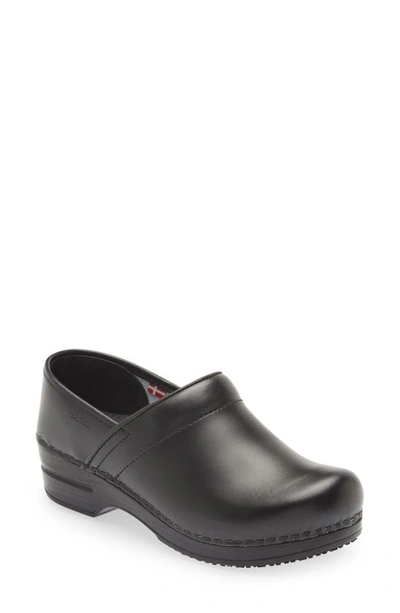 Sanita Aubrey Leather Clog In Black 002