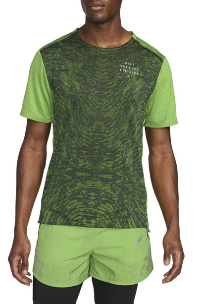 Nike Men's Dri-fit Run Division Rise 365 Short-sleeve Running Top In Green