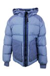 C.P. COMPANY DOWN JACKET IN REAL GOOSE DOWN IN TAYLON L FABRIC IN GARMENT DYED. FULL ZIP CLOSURE, INTEGRATED HOOD