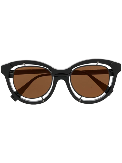 Kuboraum H93 Cat-eye Sunglasses In Schwarz