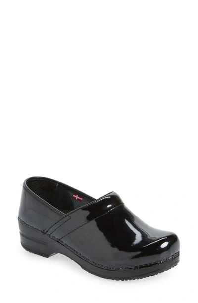 Sanita Sable Professional Clog In Black