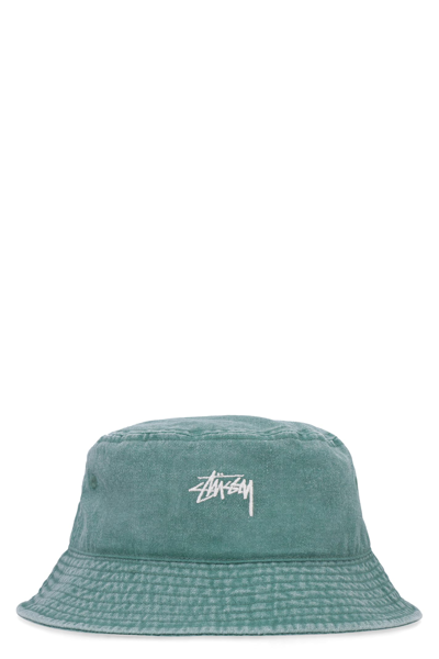 Stussy Embroidered-logo Detail Bucket Hat In Green