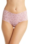 Hanky Panky Signature Lace Printed Retro Thong In Pink Frosting