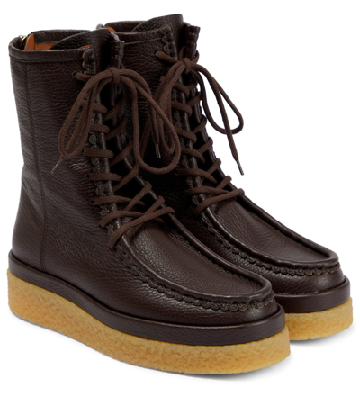 Chloé Lace-up Leather Ankle Boots In Brown