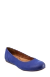 Softwalk Sonoma Flat In Royal Blue Nubuck