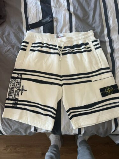 Pre-owned Stone Island X Supreme Shorts (white/ Small ) 32/34 Waist