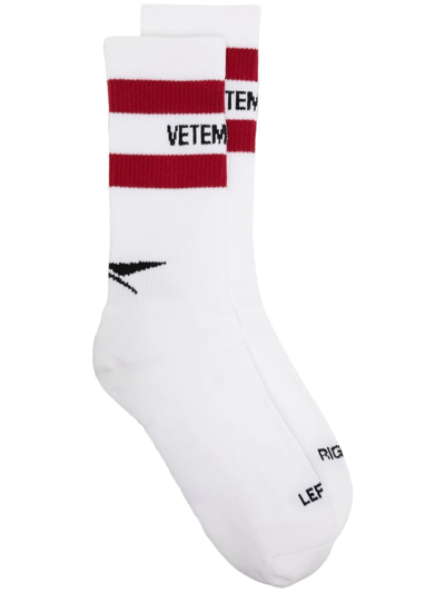 Vetements Embroidered-logo Ribbed Socks In White