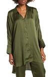 By Design Marissa Collared Poly Silk Tunic In Rifle Green