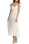 Rya Collection True Love Pleated Floral Applique Nightgown In Ivory