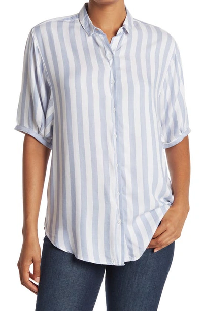 Beachlunchlounge Better Late Short Sleeve Shirt In Haze