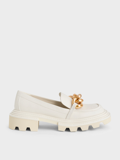Charles & Keith Perline Chunky Chain Loafers In Chalk