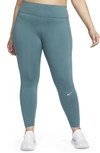 Nike Women's Epic Luxe Mid-rise Pocket Running Leggings (plus Size) In Blue