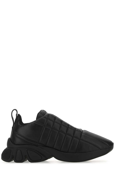 Burberry Axburton Quilted Leather Low-top Sneakers In Black