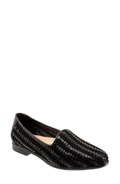 Trotters Liz Iii Flat In Black/ Black Patent