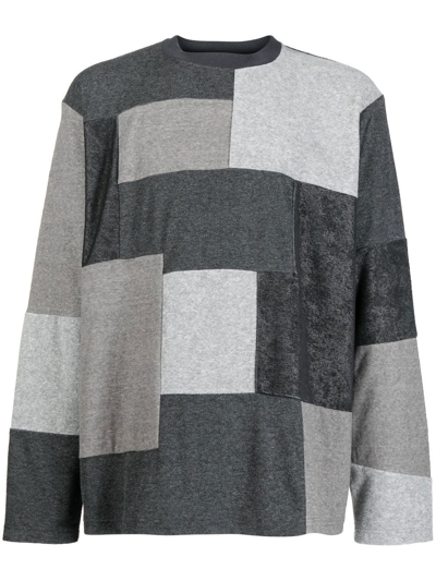 White Mountaineering Colour-block Crew Neck Sweatshirt In Grau