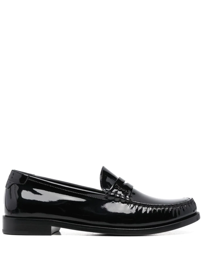 Saint Laurent High-shine Leather Loafers In Schwarz