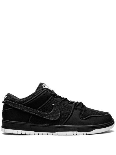 Nike Dunk Low Sneakers In Black
