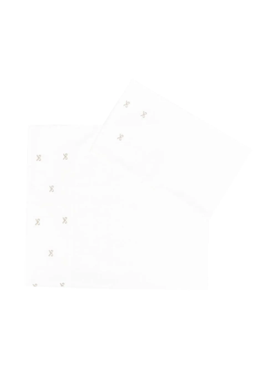 Little Bear Embroidered-design Blanket Set In White