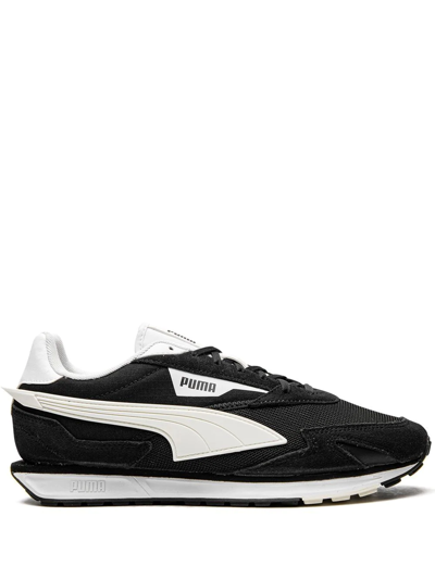Puma Lo Rider Tech Retro Sneakers In Black